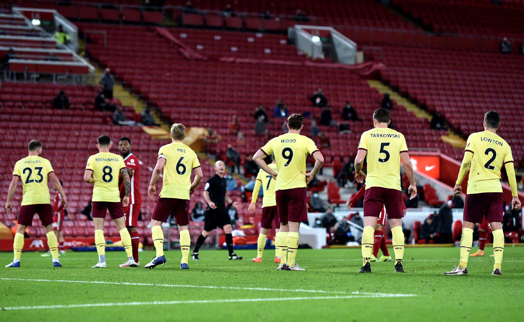 俱乐部通过 俱乐部通过